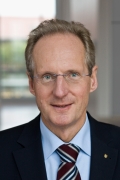 Dr. Wolfgang Schuster Dr. Wolfgang Schuster